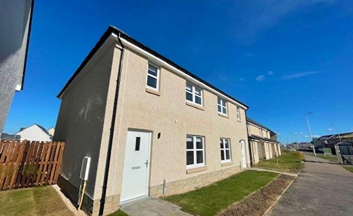3 Bedroom Semi-Detached House To Rent In Davidson Way, Wallyford, Musselburgh, EH21