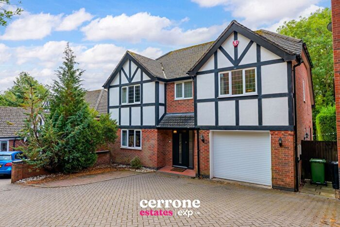 4 Bedroom Detached House For Sale In The Folly, Headless Cross, Redditch, B97