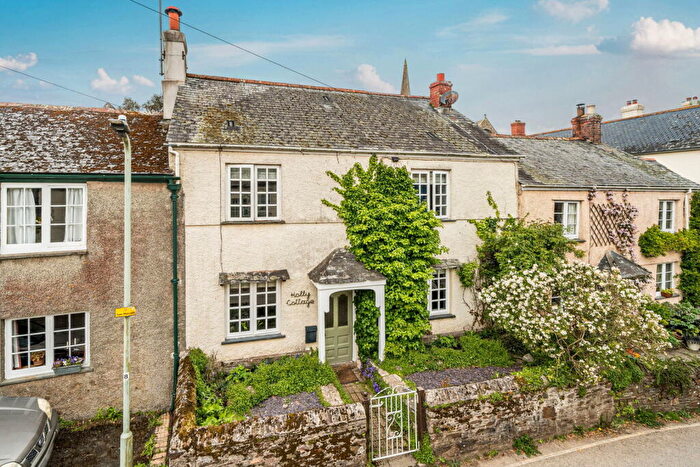 3 Bedroom Cottage For Sale In Fore Street, Holbeton, South Devon, PL8