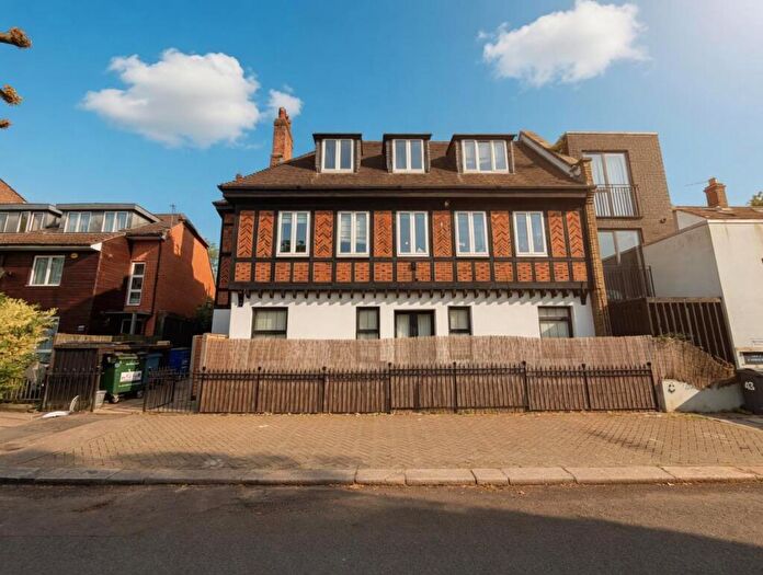 2 Bedroom Apartment To Rent In Stanstead Road, Forest Hill, London, SE23