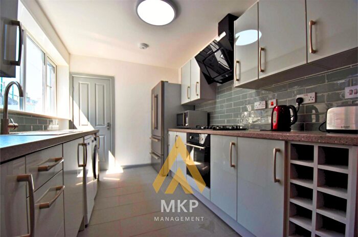 5 Bedroom End Of Terrace House To Rent In Derry Avenue, Mutley, Plymouth, PL4