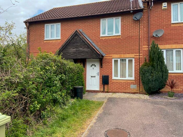2 Bedroom Terraced House To Rent In Dorking Place, Shenley Brook End, Milton Keynes, MK5