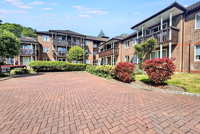 1 Bedroom Flat For Sale In Ferndown, BH22