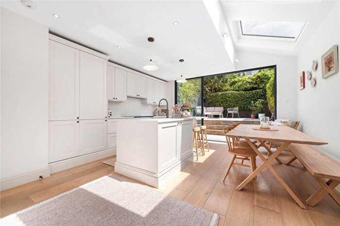 5 Bedroom Terraced House For Sale In Ulverscroft Road, East Dulwich, London, SE22