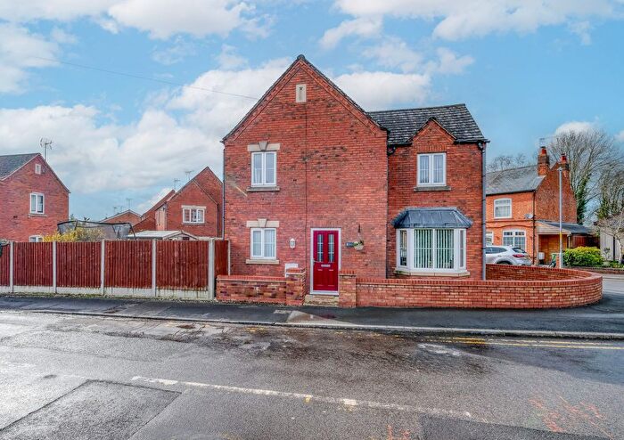 3 Bedroom Detached House For Sale In Church Road, Astwood Bank, B96