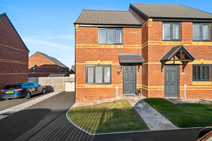 2 Bedroom Semi-Detached House For Sale In Sunshine Place, Blackhall Colliery, TS27