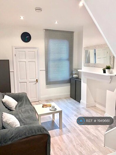 3 Bedroom Terraced House To Rent In Gleave Road, Birmingham, B29