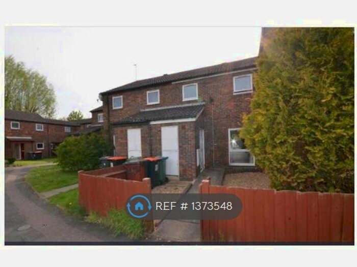 3 Bedroom Terraced House To Rent In Meadow Way, Leighton Buzzard, LU7