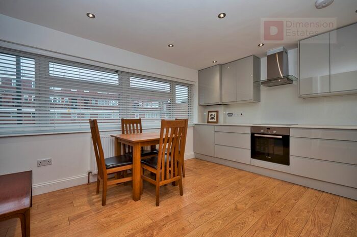 2 Bedroom Maisonette To Rent In Lower Clapton Road, Lower Clapton, Hackney, E5