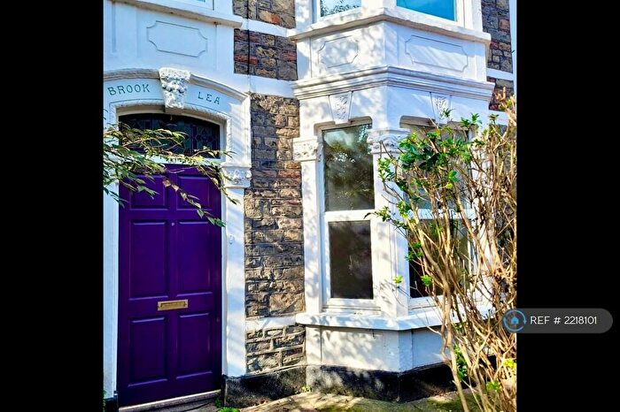 5 Bedroom Semi-Detached House To Rent In Daisy Road, Bristol, BS5