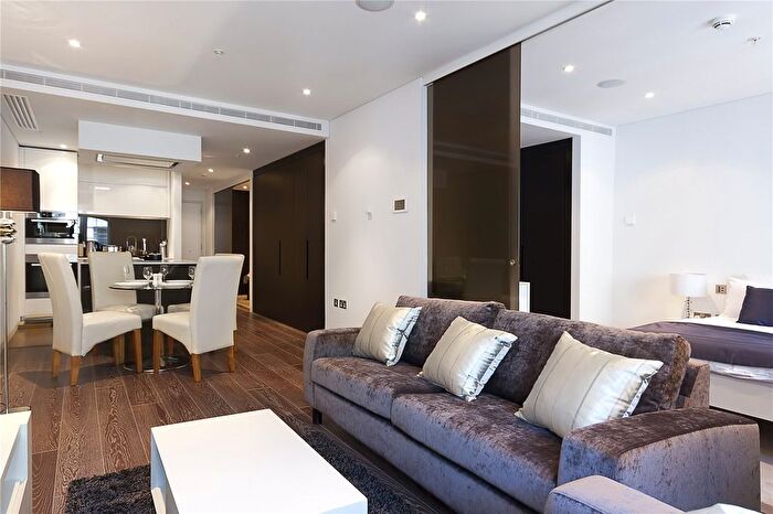 2 Bedroom Flat For Sale In Marconi House, Strand, WC2R