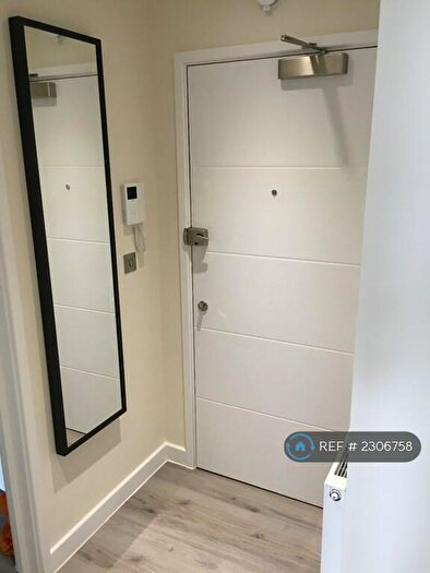 1 Bedroom Flat To Rent In Jenga House, Wealdstone, Harrow, HA3