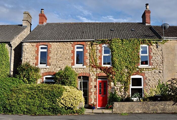 3 Bedroom End Terrace House For Sale In Ashgrove, Peasedown St John, BA2