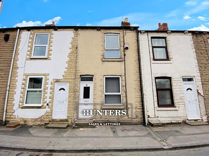 2 Bedroom Terraced House To Rent In Fearnley Street, Featherstone, Pontefract, WF7