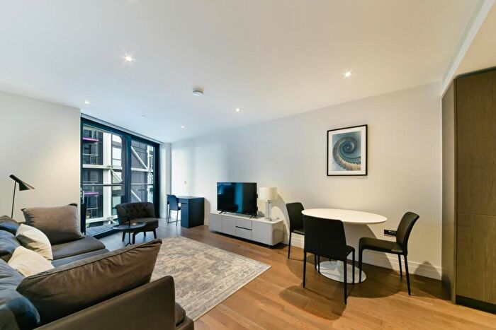 2 Bedroom Flat To Rent In Riverlight Four, Riverlight Quay, London, SW11