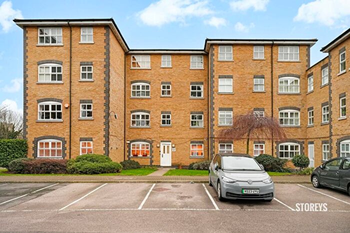 2 Bedroom Apartment To Rent In Twig Folly Close, Bethnal Green, E2