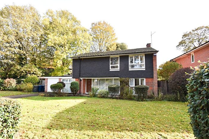 4 Bedroom Detached House To Rent In Spinney Drive, Great Shelford, Cambridge, CB22