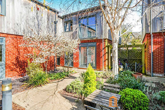 2 Bedroom Apartment To Rent In City Gate, St Clements, OX4