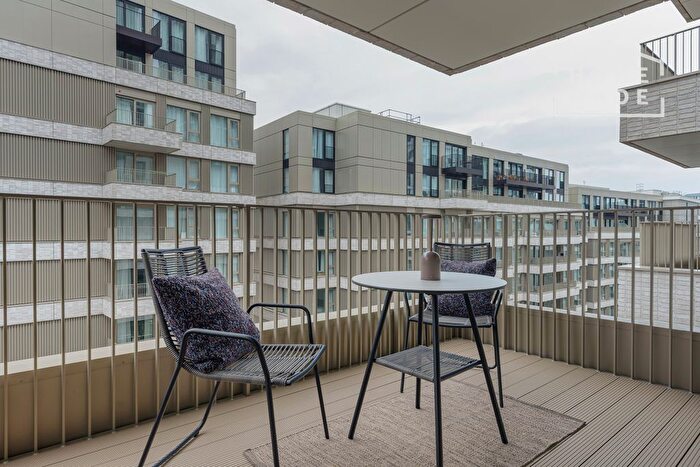 2 Bedroom Flat To Rent In Coppermaker Square, Aarons Building, E20