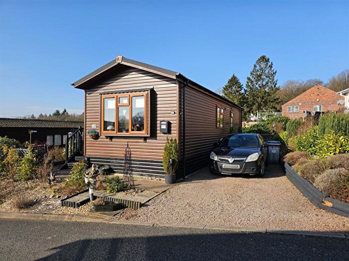 1 Bedroom Park Home For Sale In Dowles Road, Bewdley, DY12