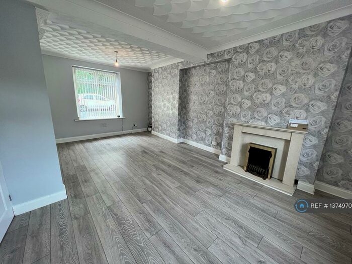 3 Bedroom Terraced House To Rent In Penrhiwceiber Road, Mountain Ash, CF45