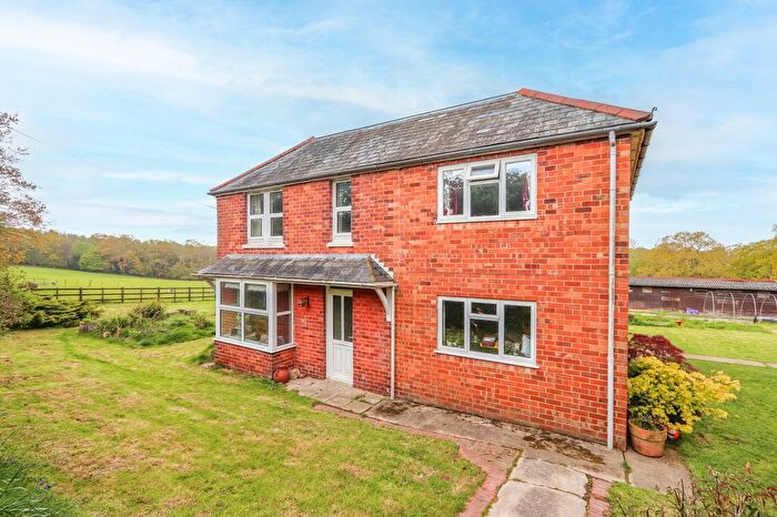 4 Bedroom Farmhouse For Sale In Cripps Corner Road, Staplecross, TN32