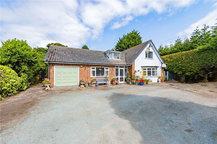 4 Bedroom Detached Bungalow For Sale In Vineyard Road, Wellington, TF1