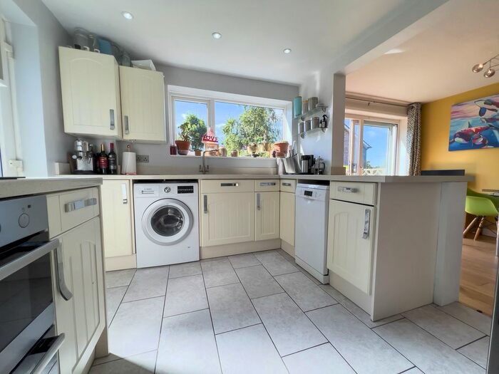 3 Bedroom Semi-Detached House For Sale In Wordsworth Rise, East Grinstead, RH19