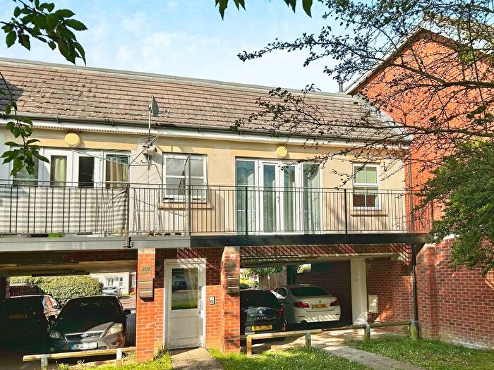 2 Bedroom Flat To Rent In London Road, Slough, SL3