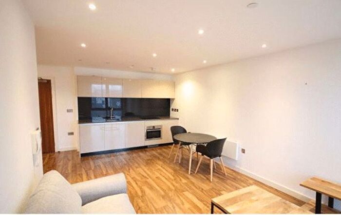 1 Bedroom Flat To Rent In Maiden Road, London, E15