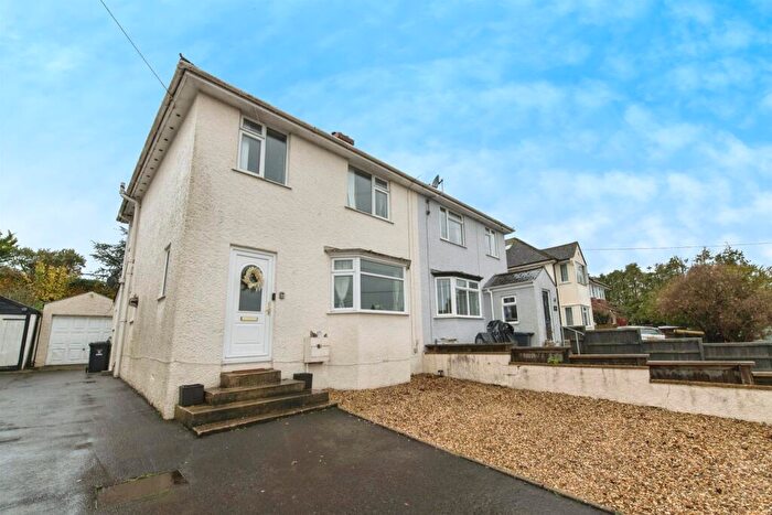 3 Bedroom Semi Detached House For Sale In Gamberlake, Axminster, EX13