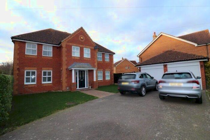 5 Bedroom Property To Rent In The Drive Bakersfield, Chelmsford, CM3