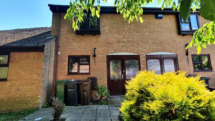 2 Bedroom House To Rent In Gentian Close, Maidstone, ME14