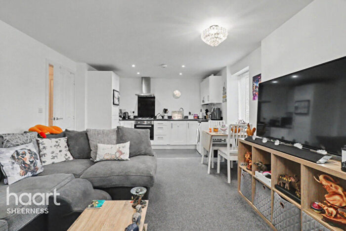 2 Bedroom Apartment For Sale In Thistle Hill Way, Minster, ME12