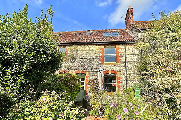 3 Bedroom Terraced House For Sale In Woodborough Hill, Shoscombe, Bath, BA2