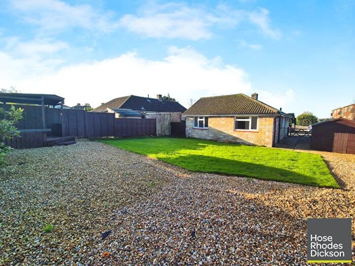 3 Bedroom Bungalow To Rent In Cross Lane, Newport, PO30