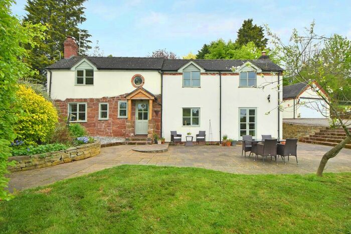 3 Bedroom Cottage For Sale In Eccleshall, Fair Oak, ST21