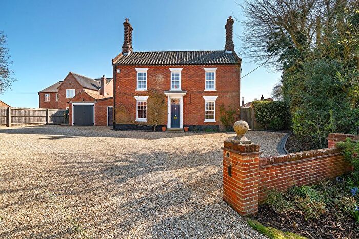 4 Bedroom Detached House For Sale In South Green, Mattishall, Dereham, NR20