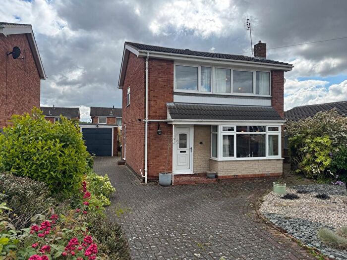 3 Bedroom Detached House For Sale In Richmond Road, Carlton In Lindrick, S81