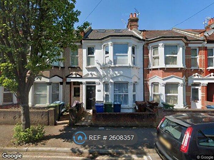 2 Bedroom Flat To Rent In St. Kildas Road, Harrow, HA1