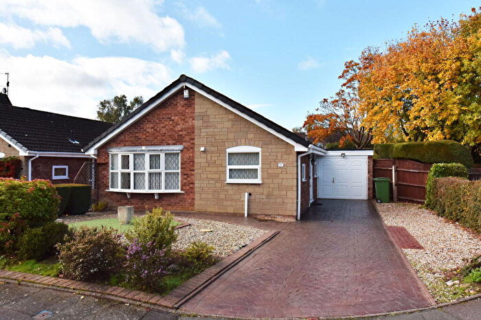 2 Bedroom Detached Bungalow For Sale In Kingswinford, Ambrose Crescent, DY6
