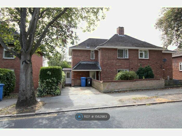 5 Bedroom Semi-Detached House To Rent In Wilberforce Road, Norwich, NR5