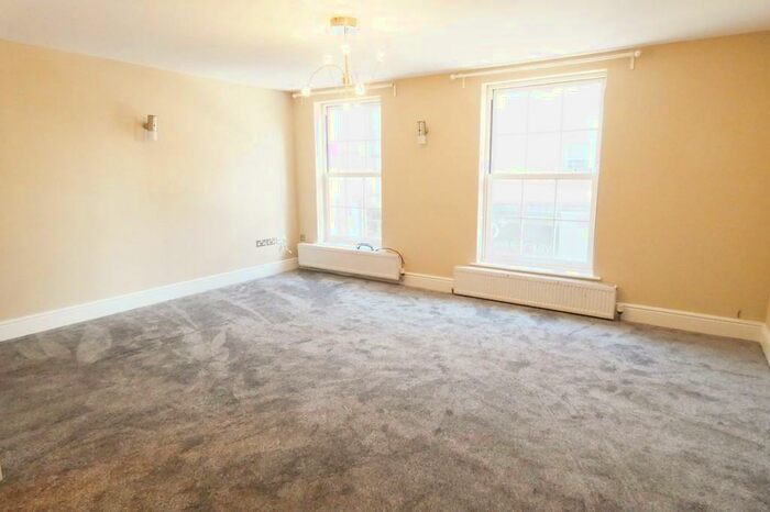 2 Bedroom Apartment To Rent In Cannon Street, City Centre, PR1