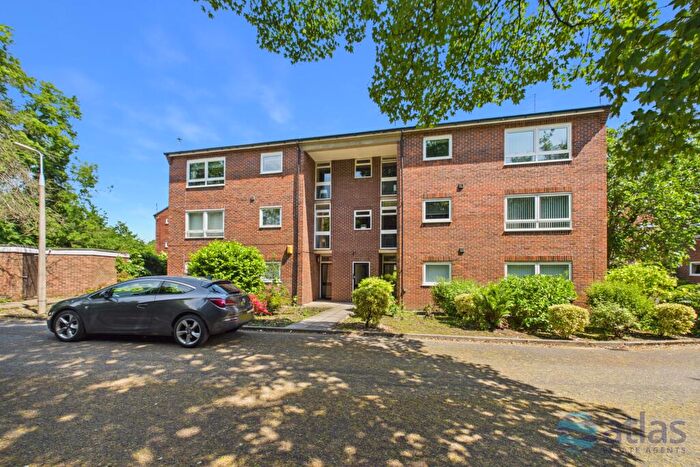 1 Bedroom Apartment For Sale In Mosslea Park, Mossley Hill, L18