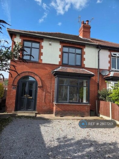 3 Bedroom Semi Detached House To Rent In Buckingham Rd, Doncaster, DN2