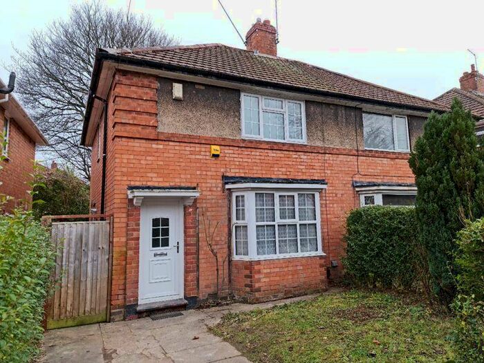 3 Bedroom Semi-Detached House To Rent In Harvington Road, Weoley Castle, Birmingham, B29