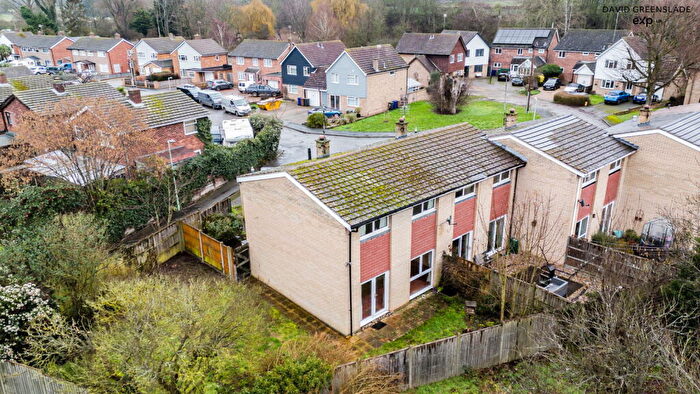 3 Bedroom End Of Terrace House For Sale In Bell Meadow, IP32