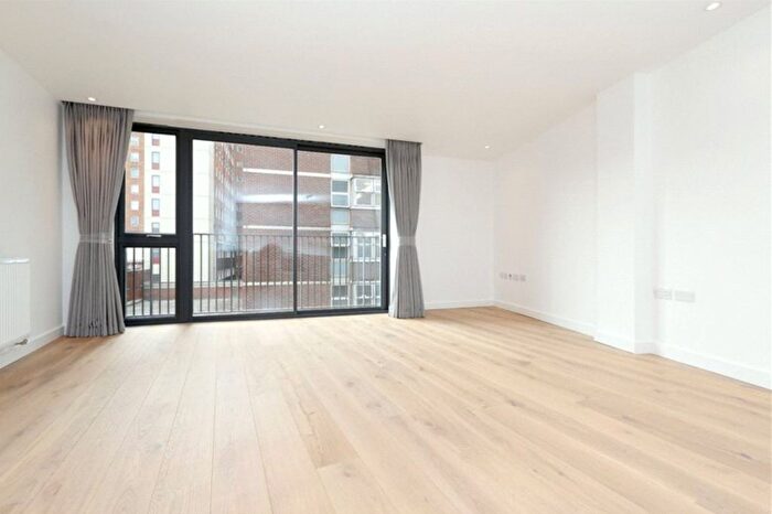 2 Bedroom Flat To Rent In Weston Street, London, SE1