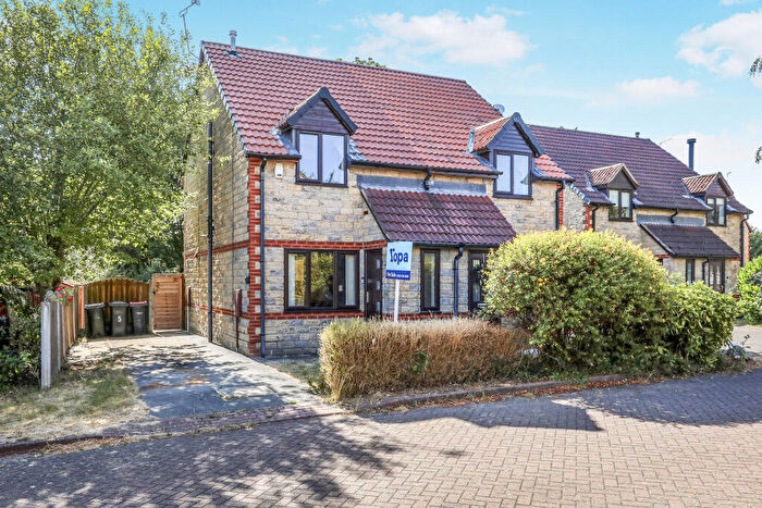 2 Bedroom Semi Detached House For Sale In Whitfield Gardens, Worksop, S81