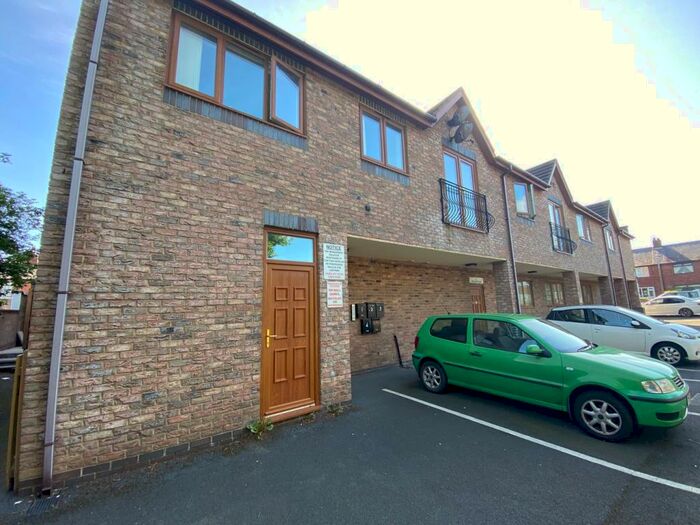 2 Bedroom Apartment To Rent In Liverpool Old Road, Walmer Bridge, Preston, PR4
